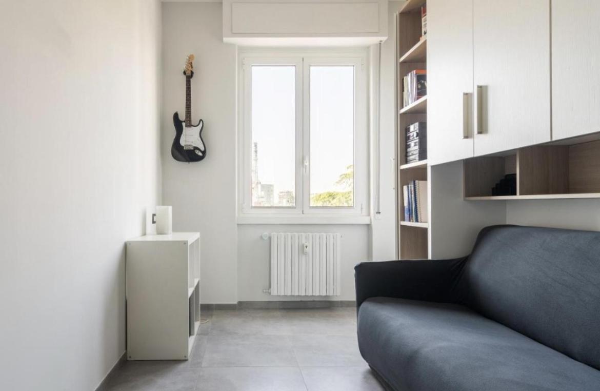 Luxury Apartment In Prada District Near Mm Brenta & Milan Center - Ideal For Business Profiles Exterior photo